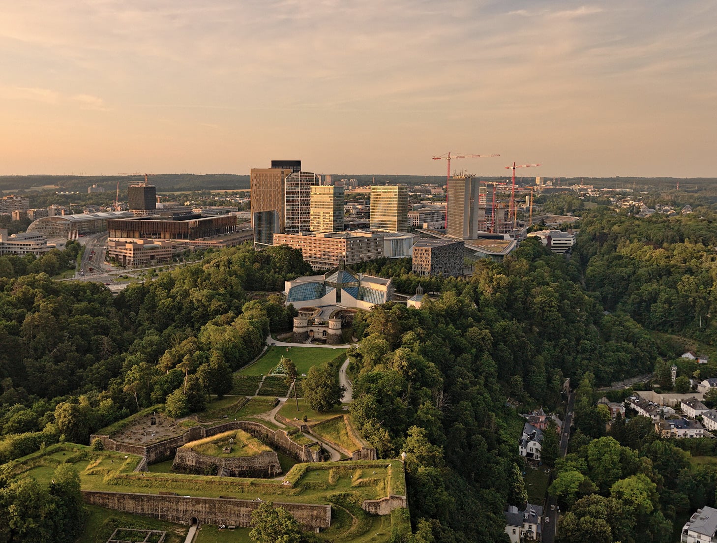 Luxembourg Office MarketView 700x530