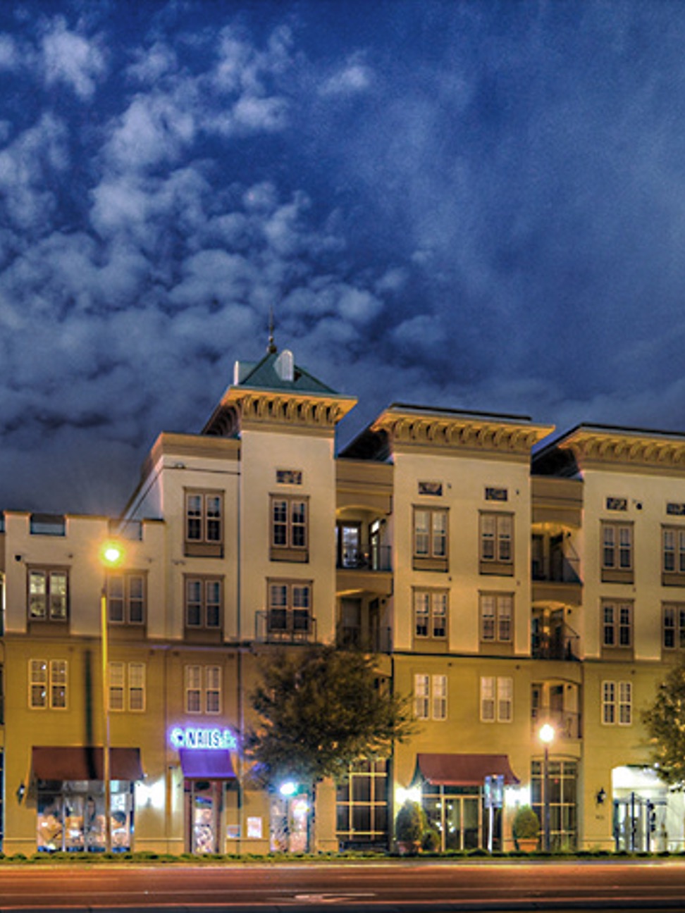 Exterior of the Village at Lake Lily in Orlando, Florida