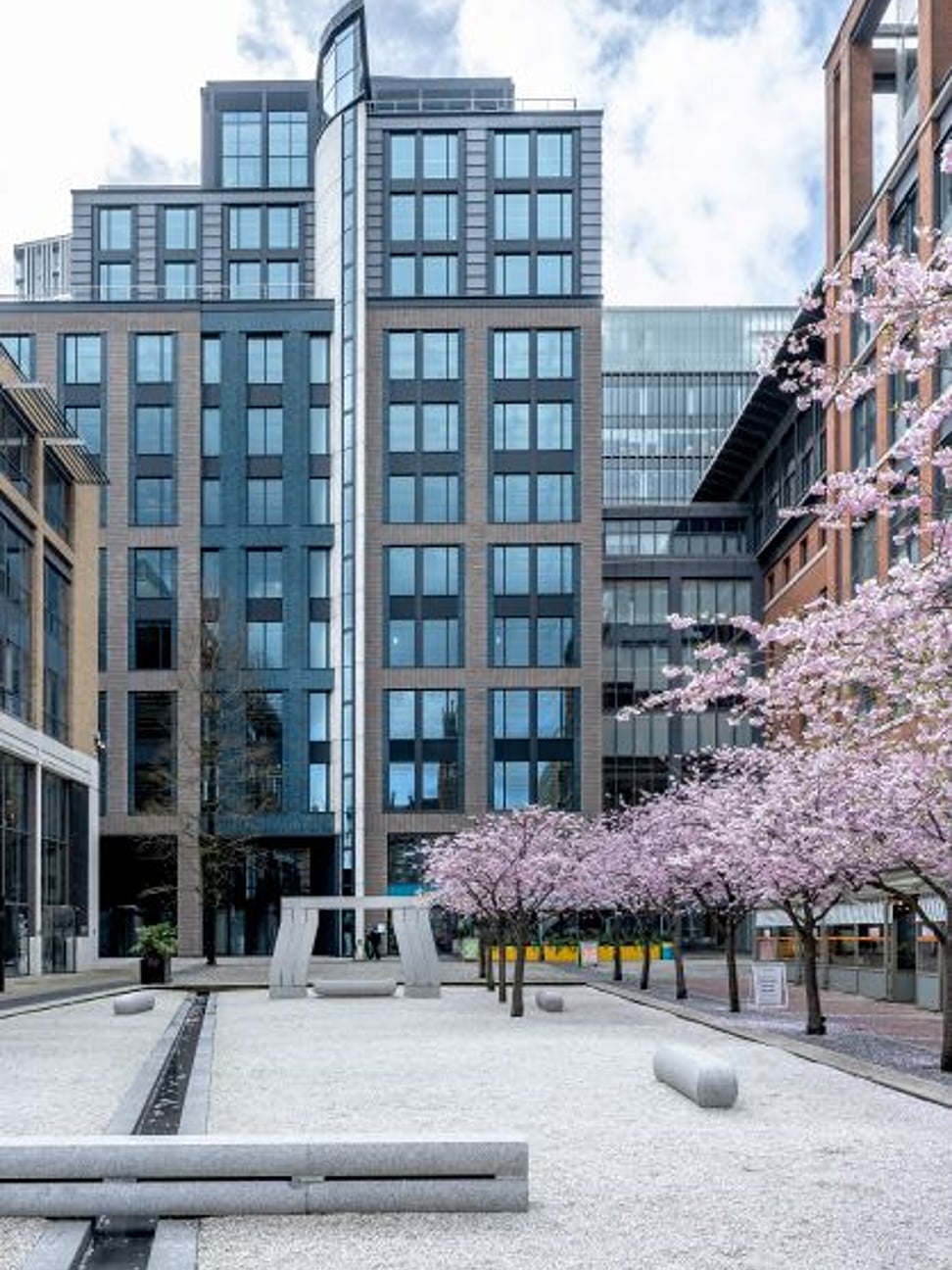 Exterior of 10 Brindleyplace in Birmingham, UK