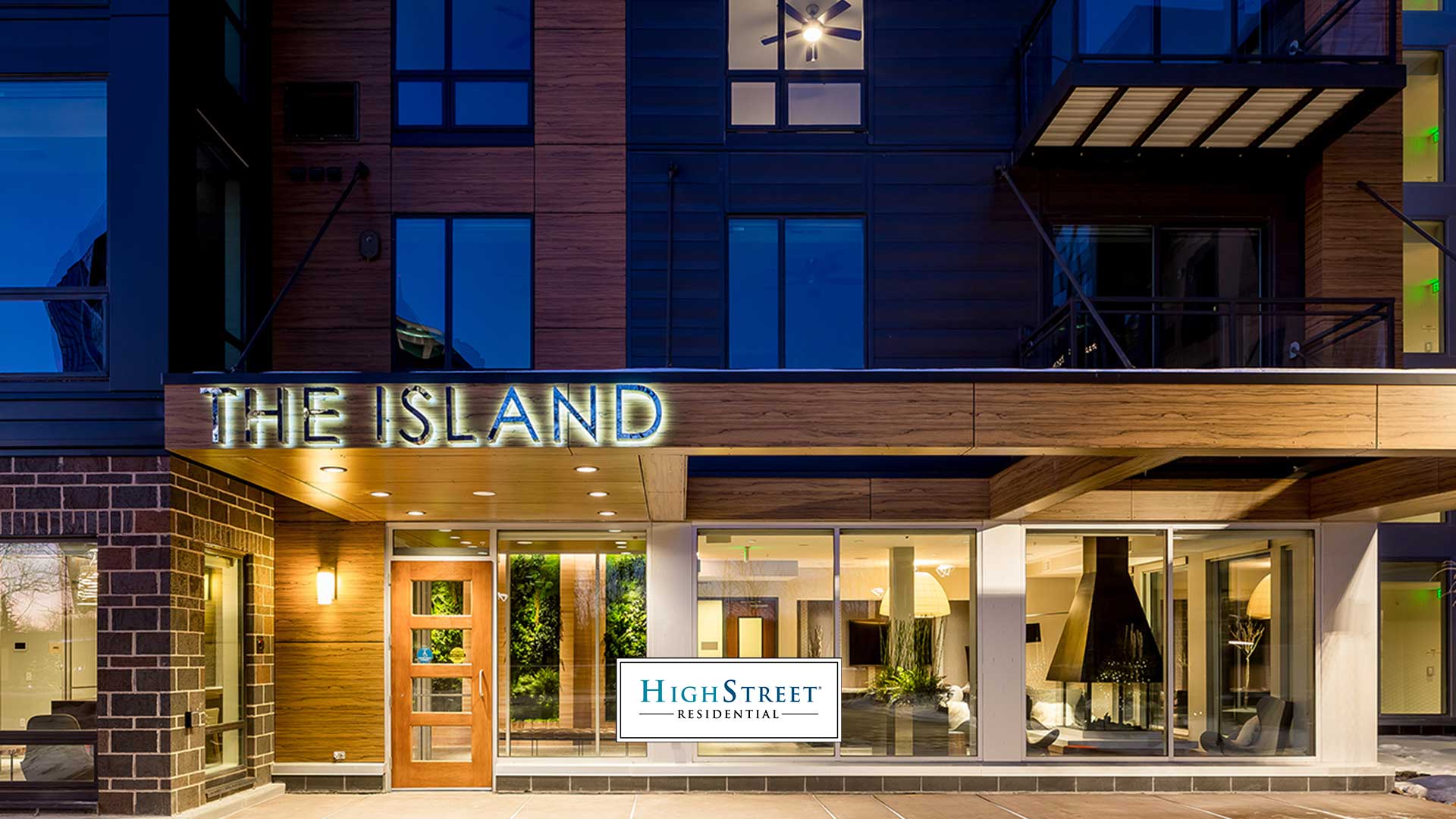 Island Carousel 1