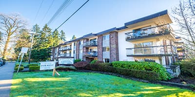 Lady Sharon Apartments