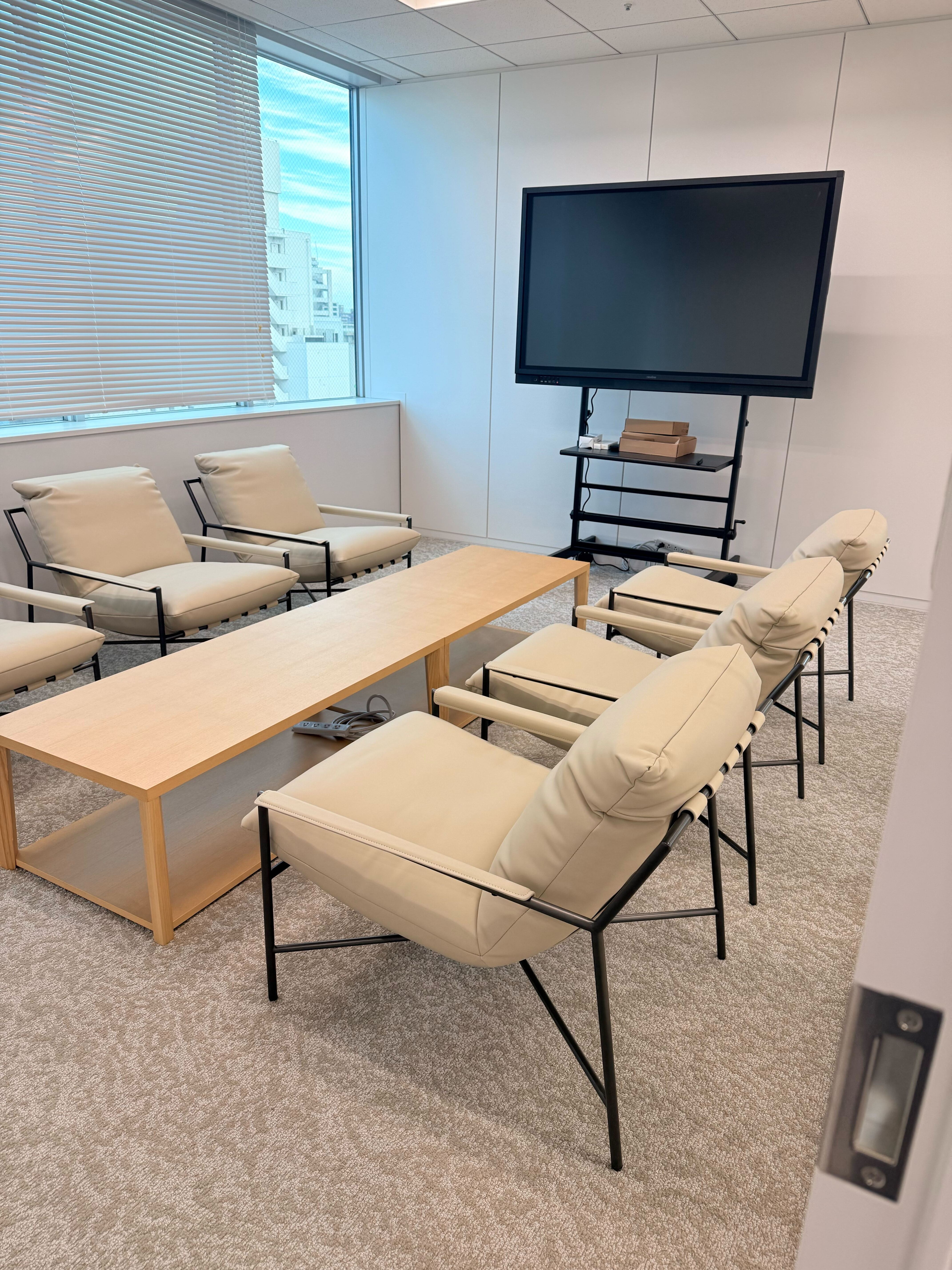 elecom-office-3-4284x5712