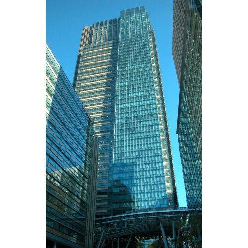 worlds-largest-sports-company-500x500