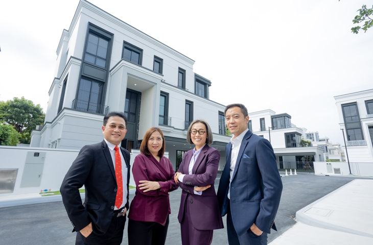 cbre-thailand-attends-malton-gates-press-conference-2-730x480