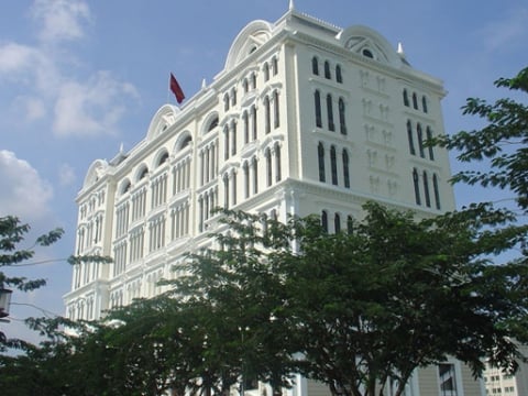 Saigon-Paragon-1