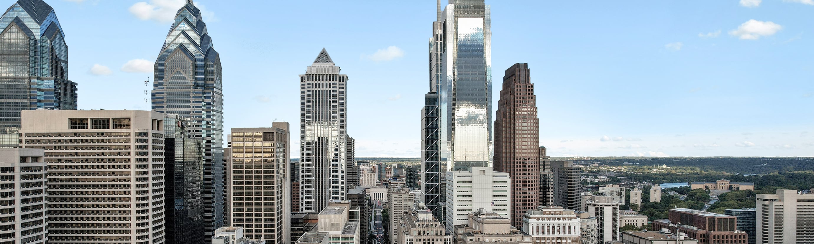 phildelphia-skyline-two-liberty-2760-828