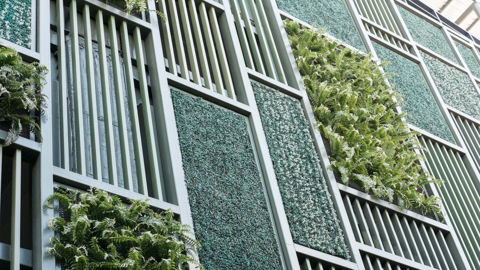 sustainability-legislation-featured-content-breaker-1664x936