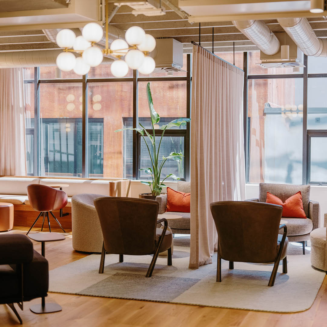 green-advantage-how-occupiers-can-achieve-greener-outcomes-cbre-workspace-1080x1080px