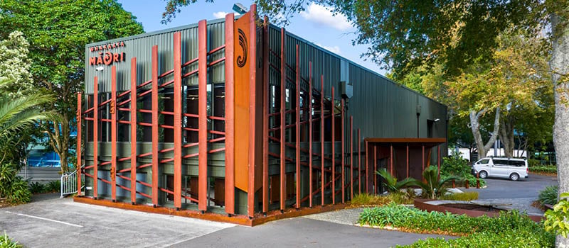 whakaata-maori-studios-vacant-warehouse-on-the-market-east-tamaki-800W-1