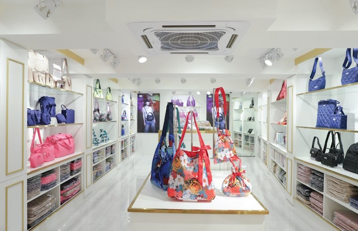 naraya-flagship-store-chinatown2-720x480