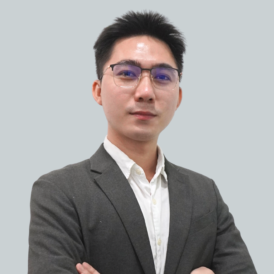Photo of Man Le