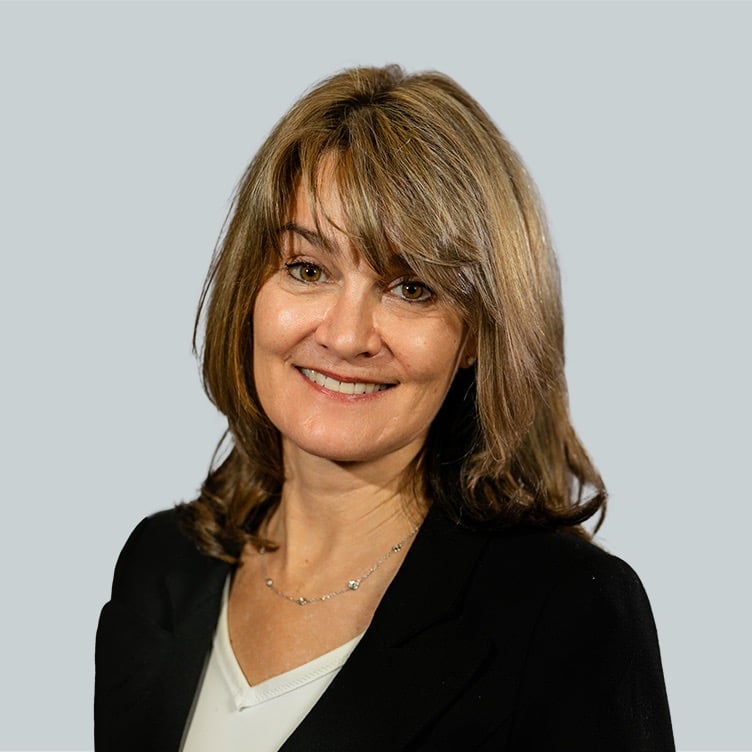 Jennifer Rytter Jennifer M. Ryder* | CBRE Canada