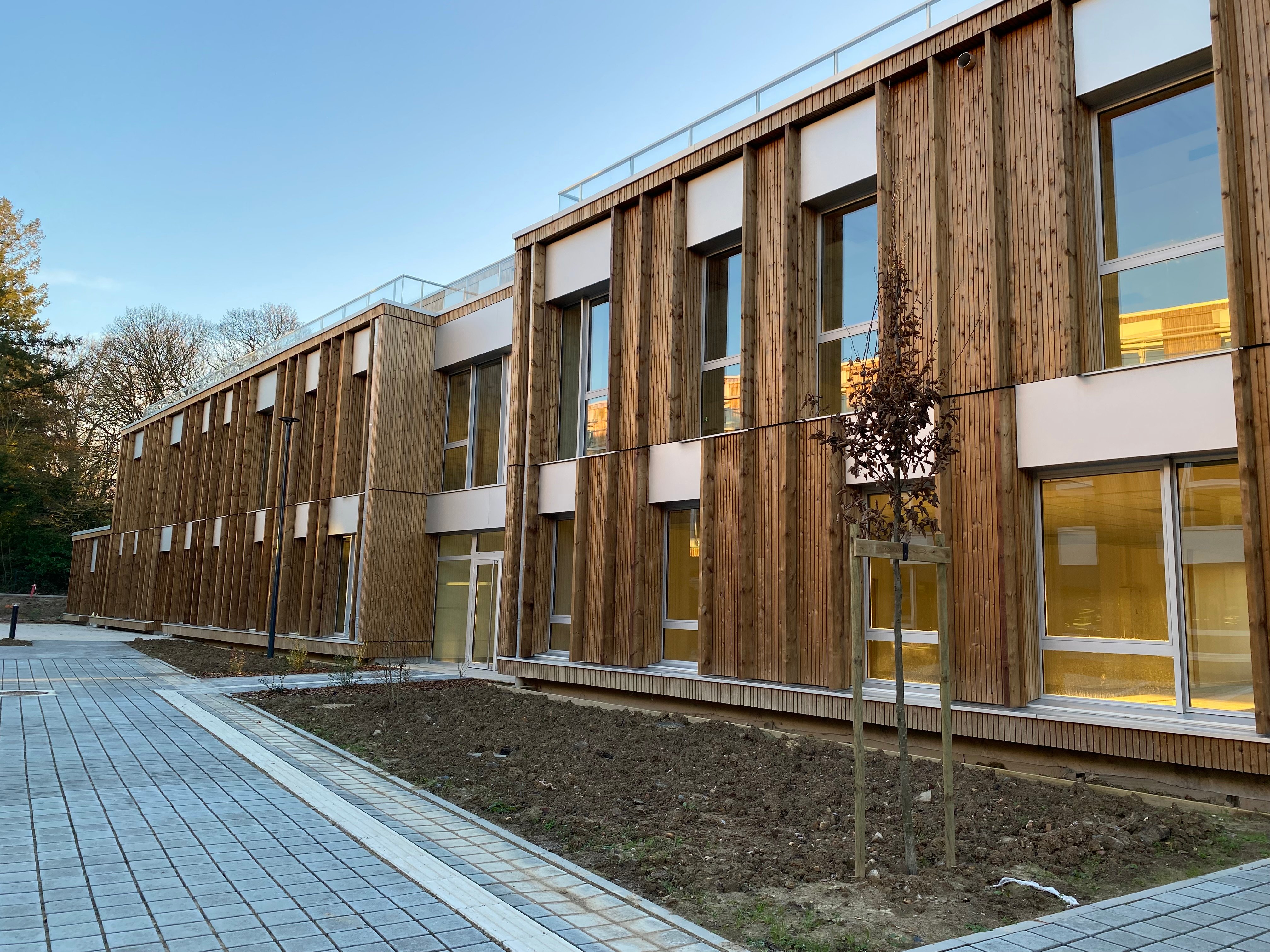 Vente/Location bureau ST JACQUES DE LA LANDE, Bois Harel