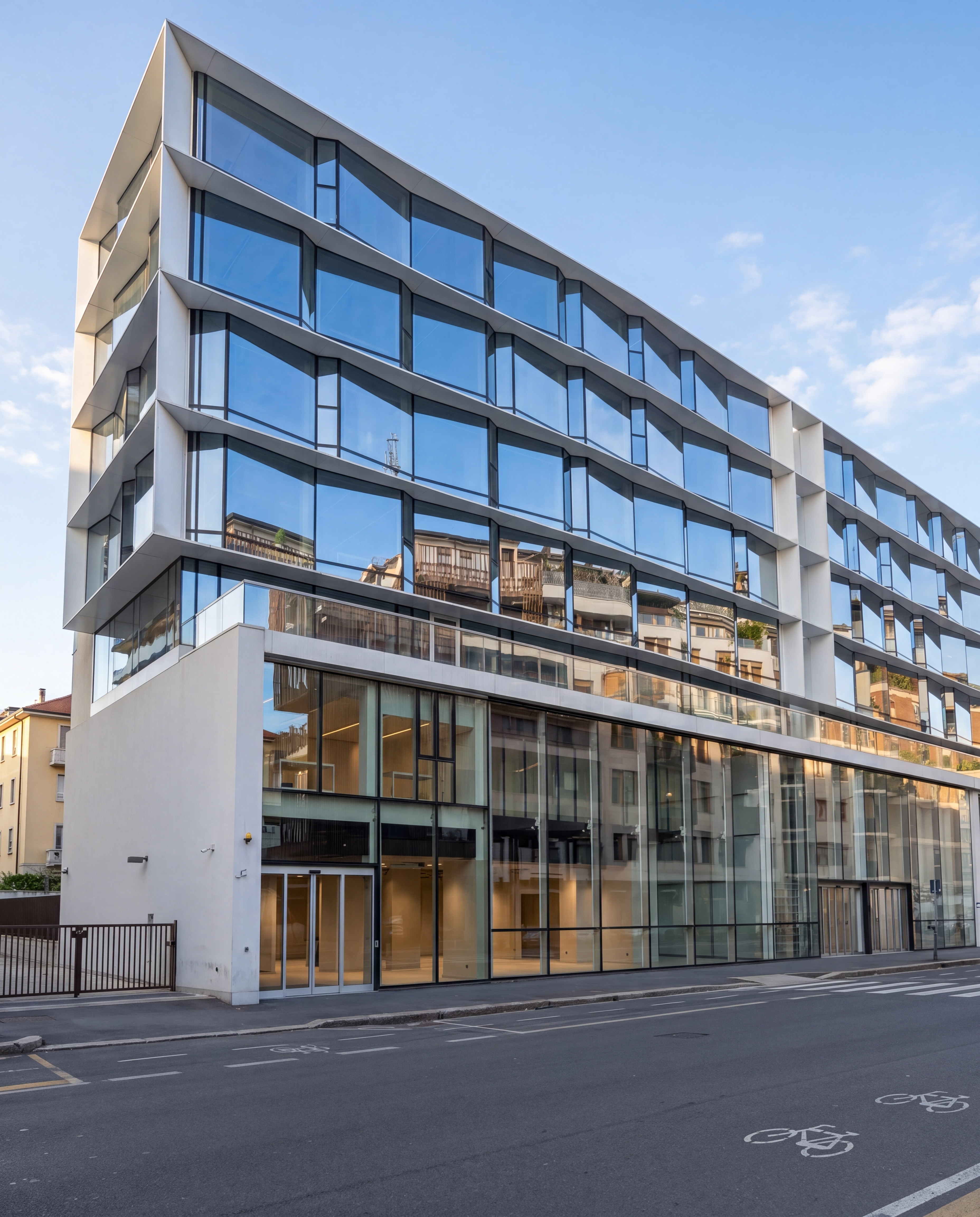 CBRE riceve da M&G Real Estate l’incarico per la gestione di un portafoglio uffici e logistico in Italia