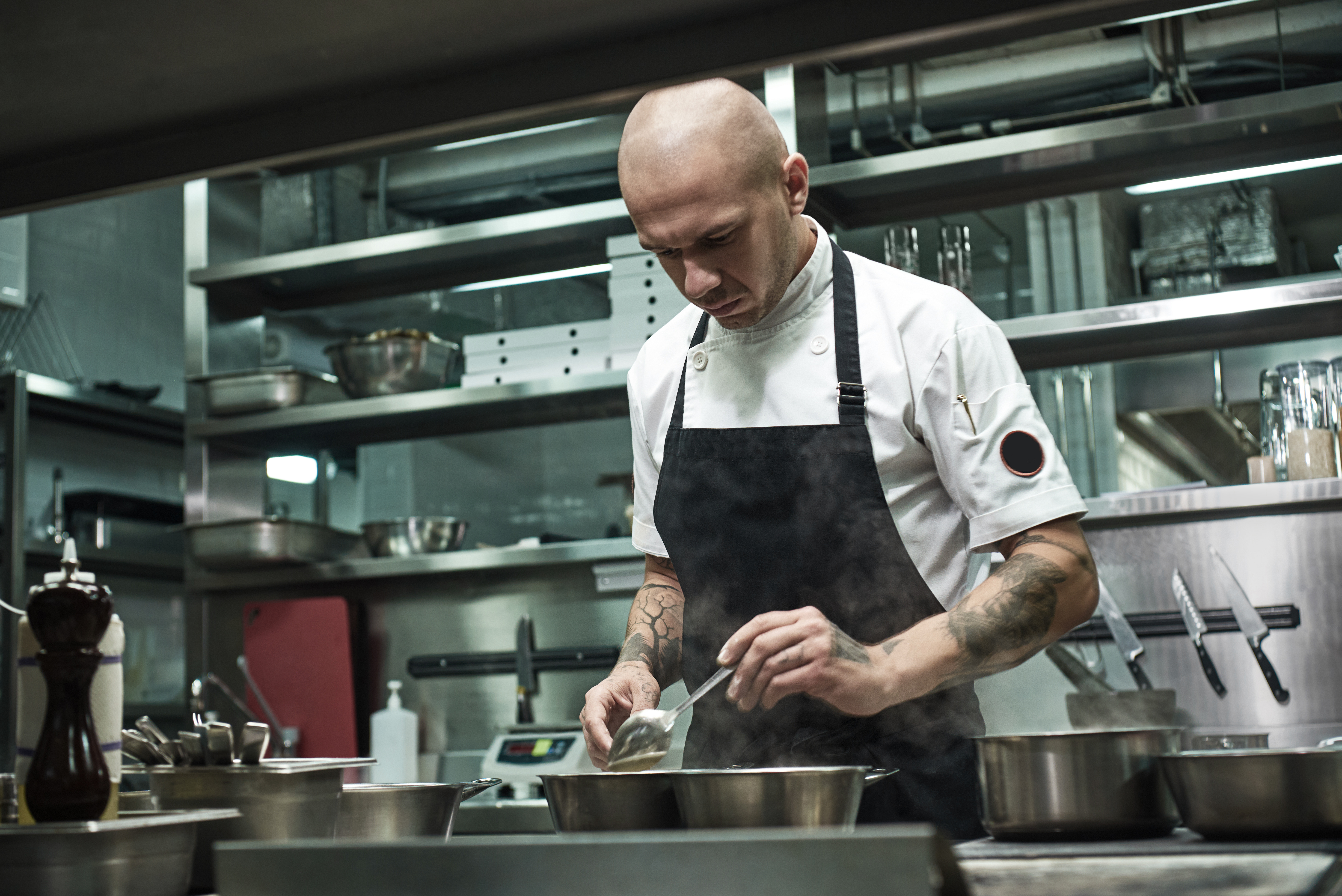 relacion hoteles cinco estrellas y restaurantes michelin