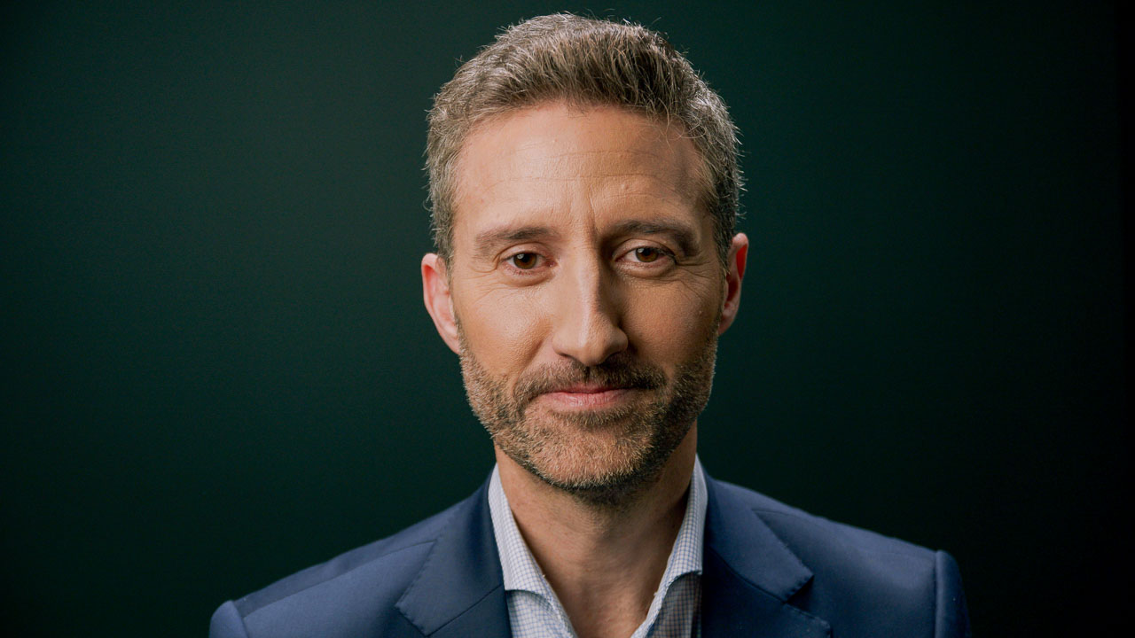 CARLOS CASADO