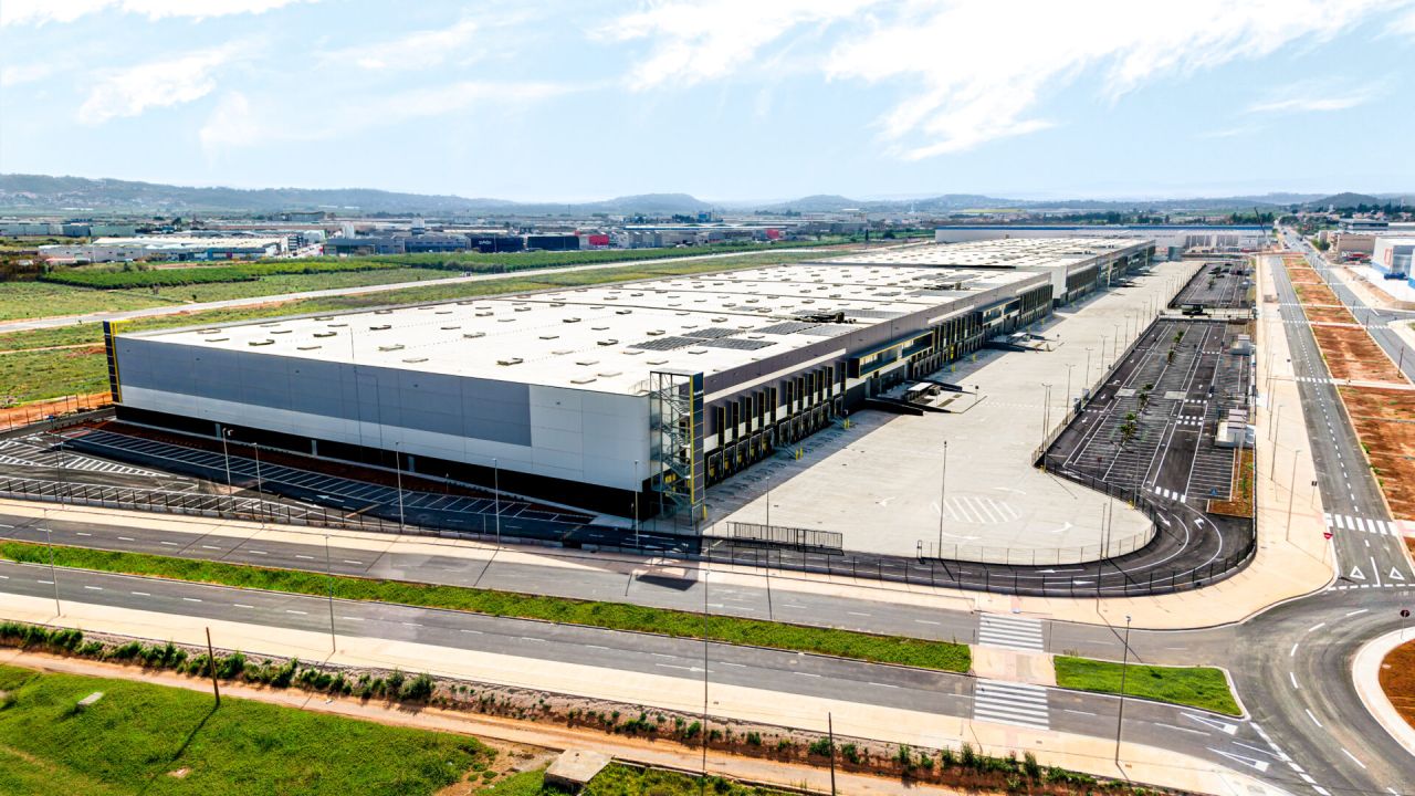 Raminatrans amplía su operativa con 30.000 m² en Los Naranjos