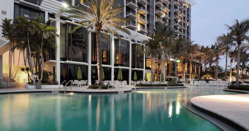 hoteles-figures-23