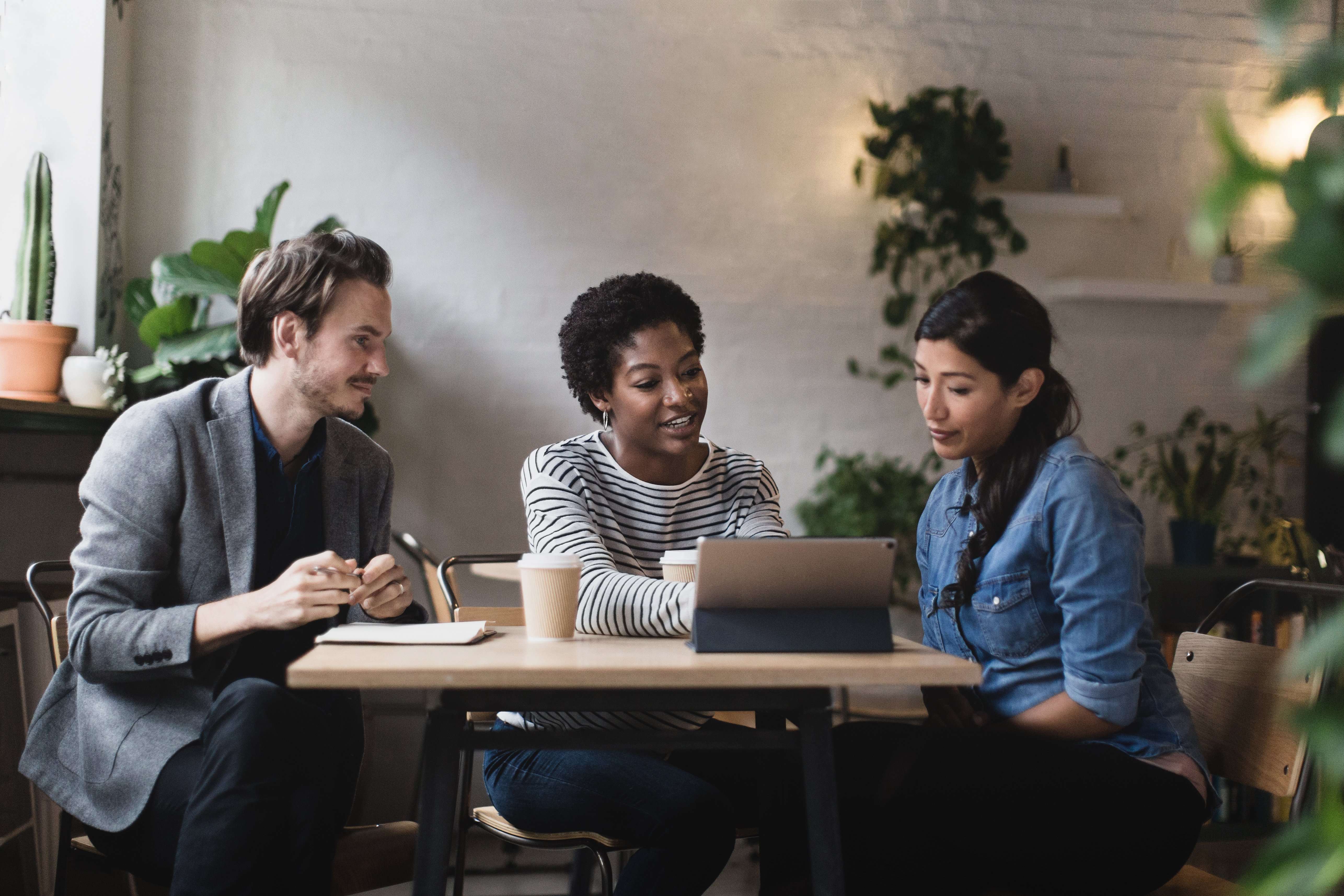 2023 2024 cbre global workplace  occupancy insights
