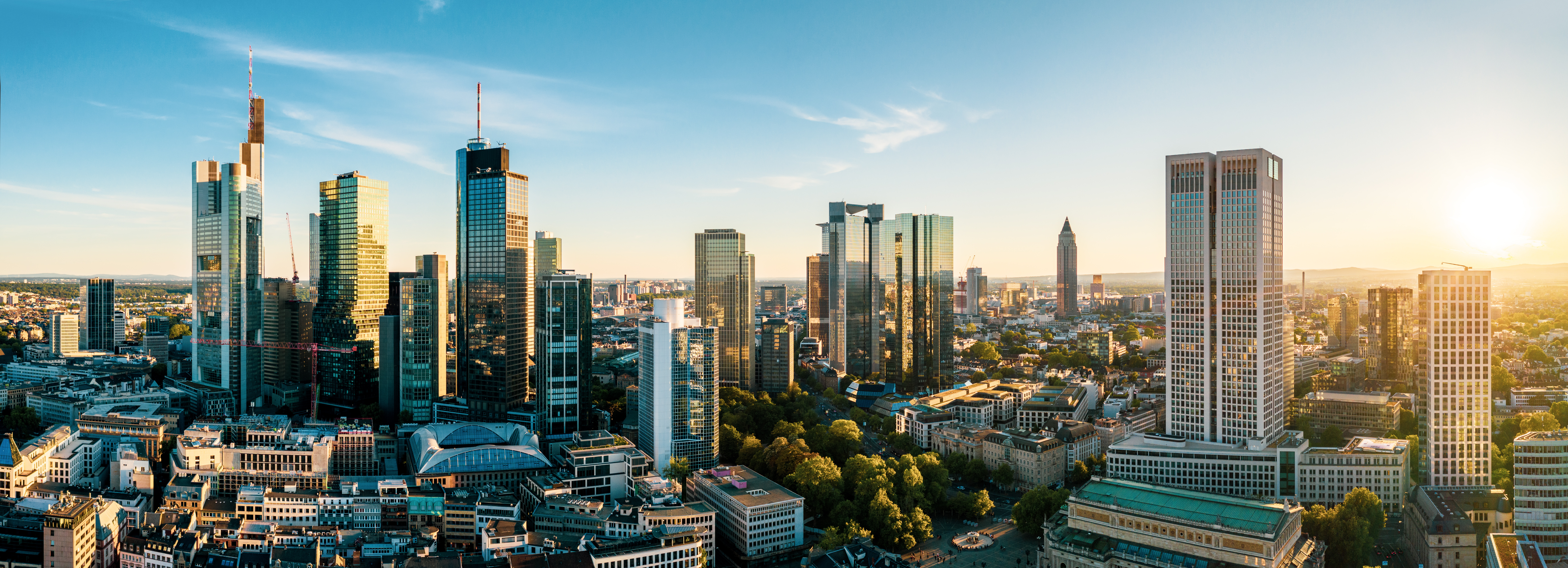 Potenciar la estrategia empresarial a través del sector inmobiliario