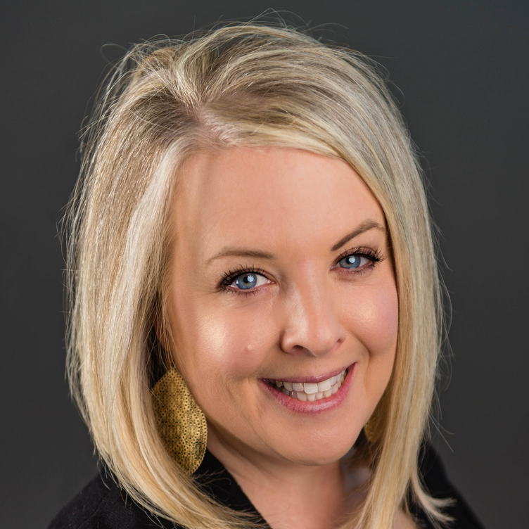 Alexandra Amerine headshot
