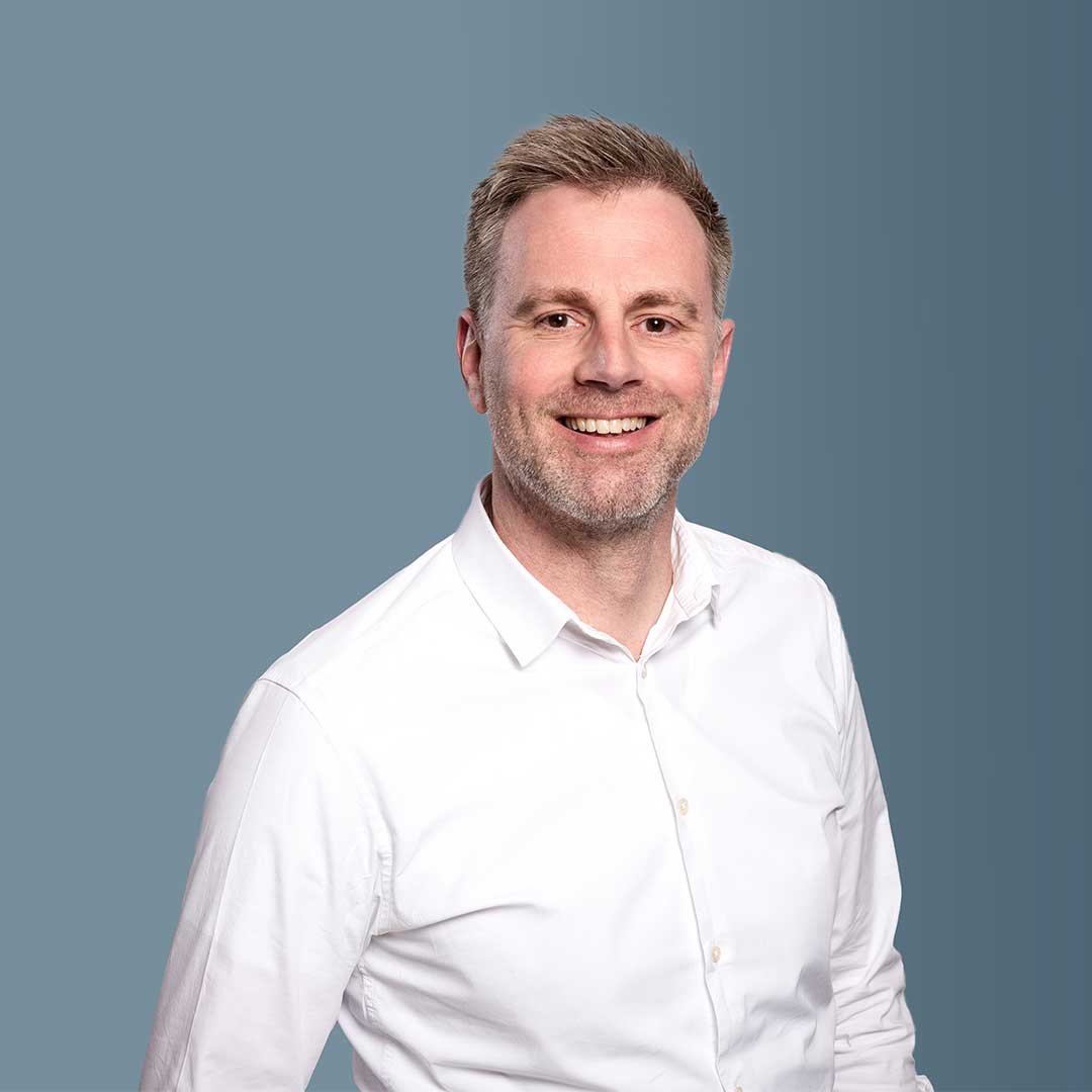 Profile picture of Bas Heijckmann with a blue background.