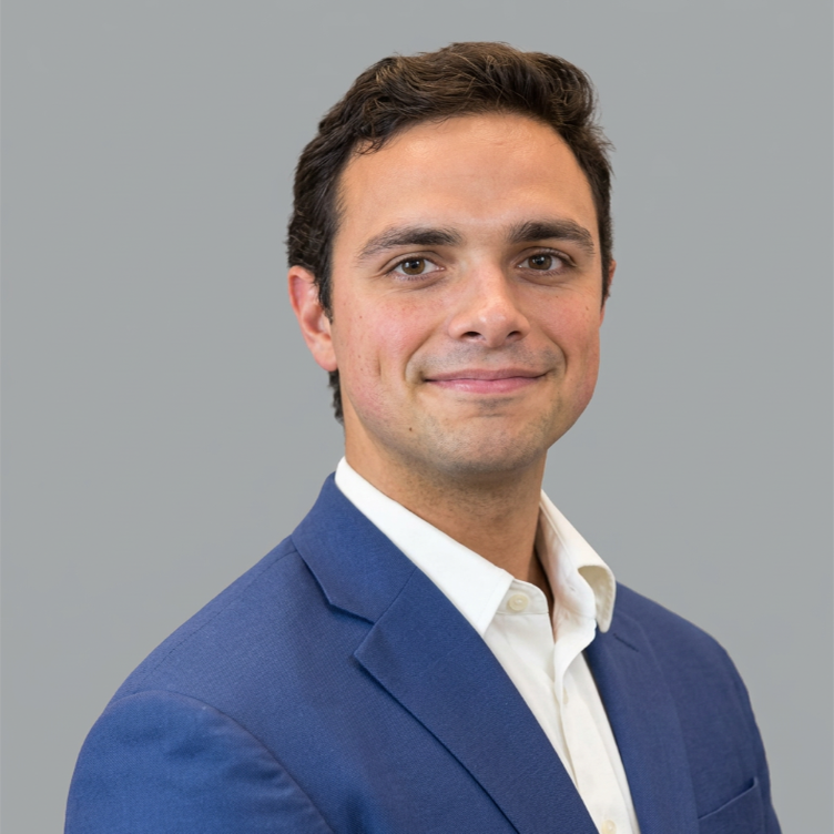 Brendan Hunt Headshot