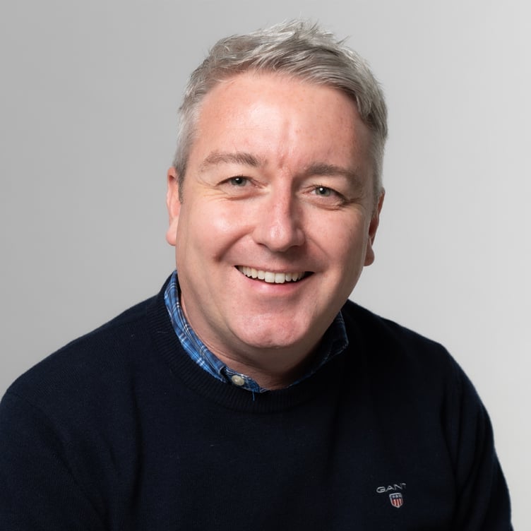 Photo of Dominic Yates