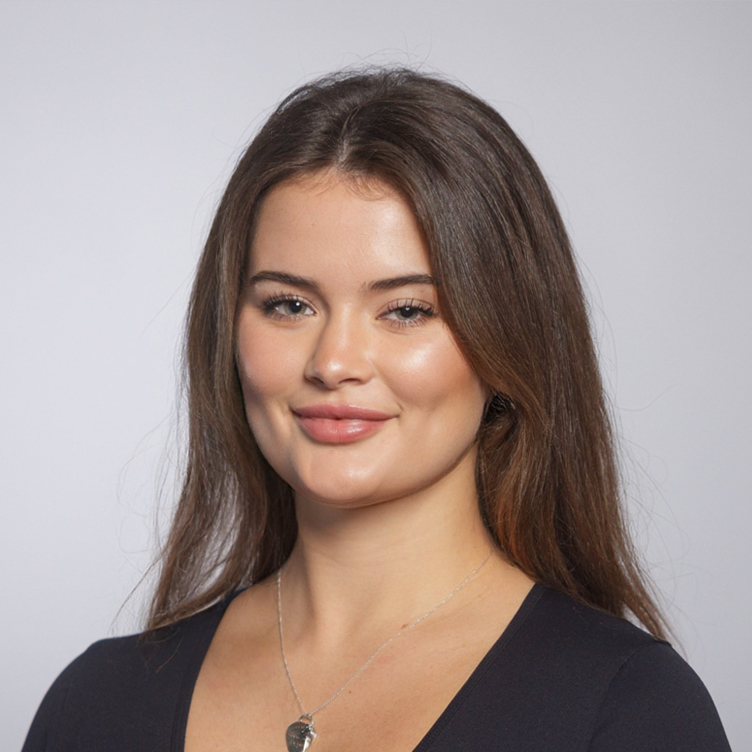 Photo of Jess Tovey