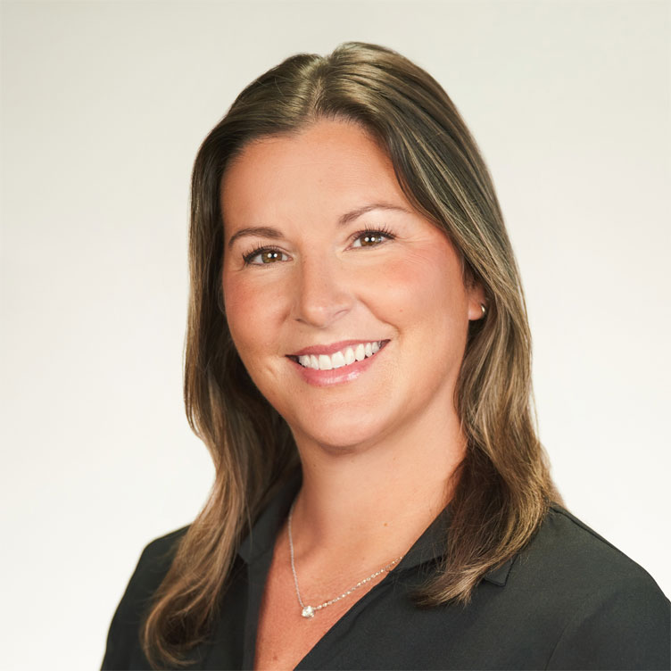 Photo of Kristin Dragon