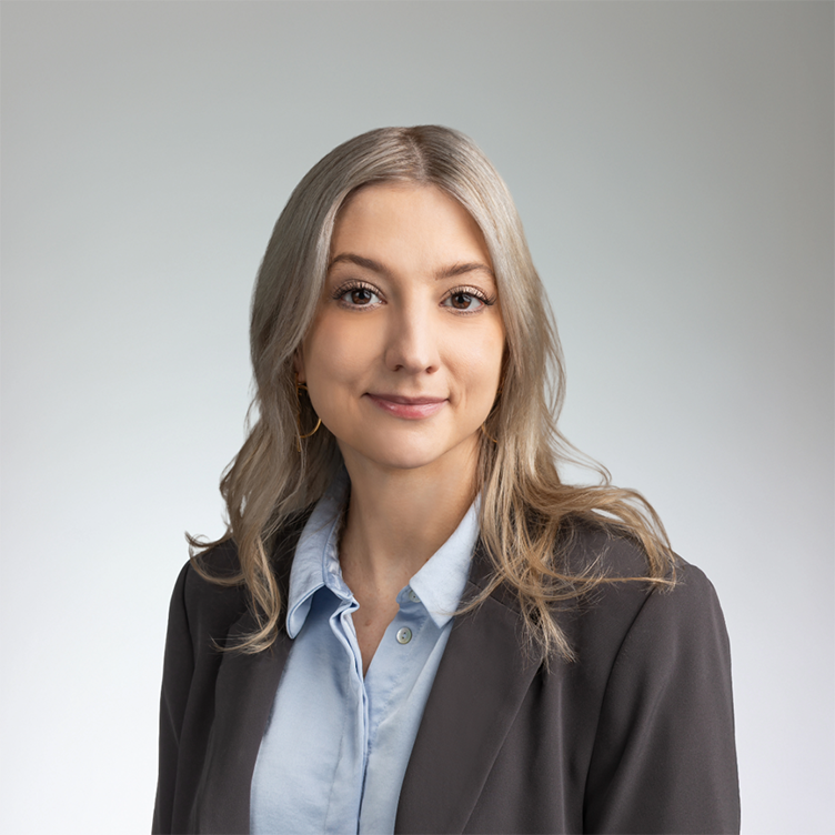 Photo of nicole-nowakowski