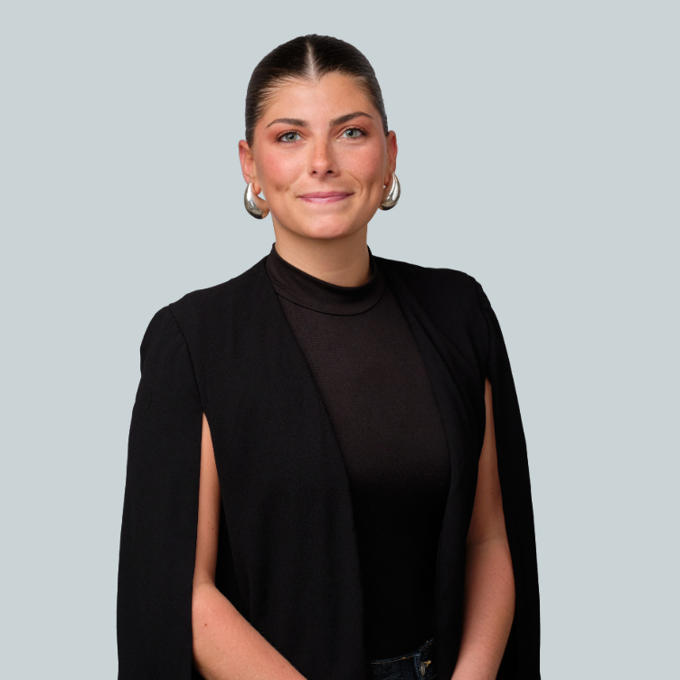 Photo of phoebe-bernet