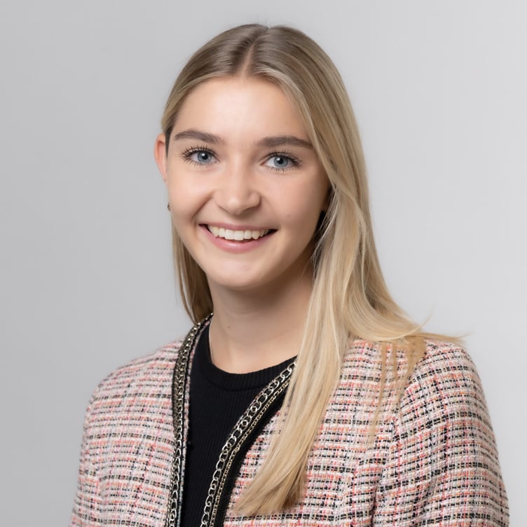 Photo of Rebecca Blair