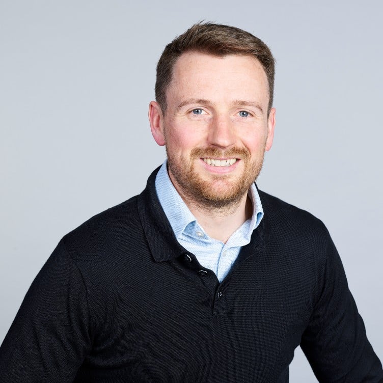 Photo of Simon Meredith