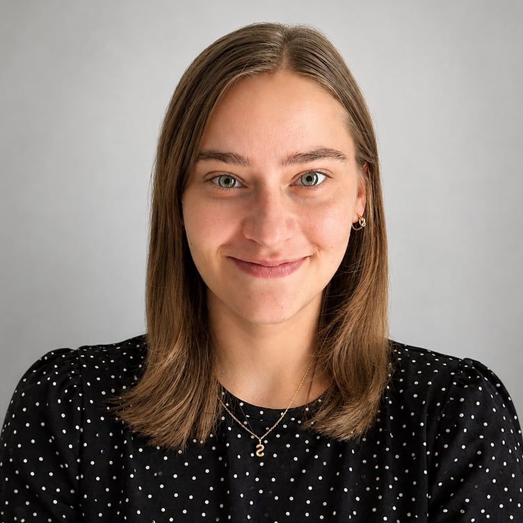 Photo of sydney-larson