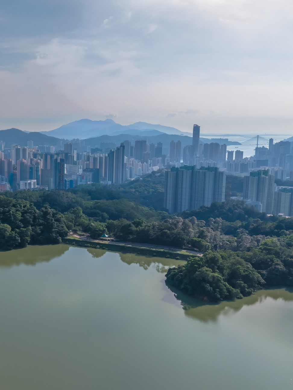 hong-kong-residential-resilient-rebound-by-renewed-confidence-photo