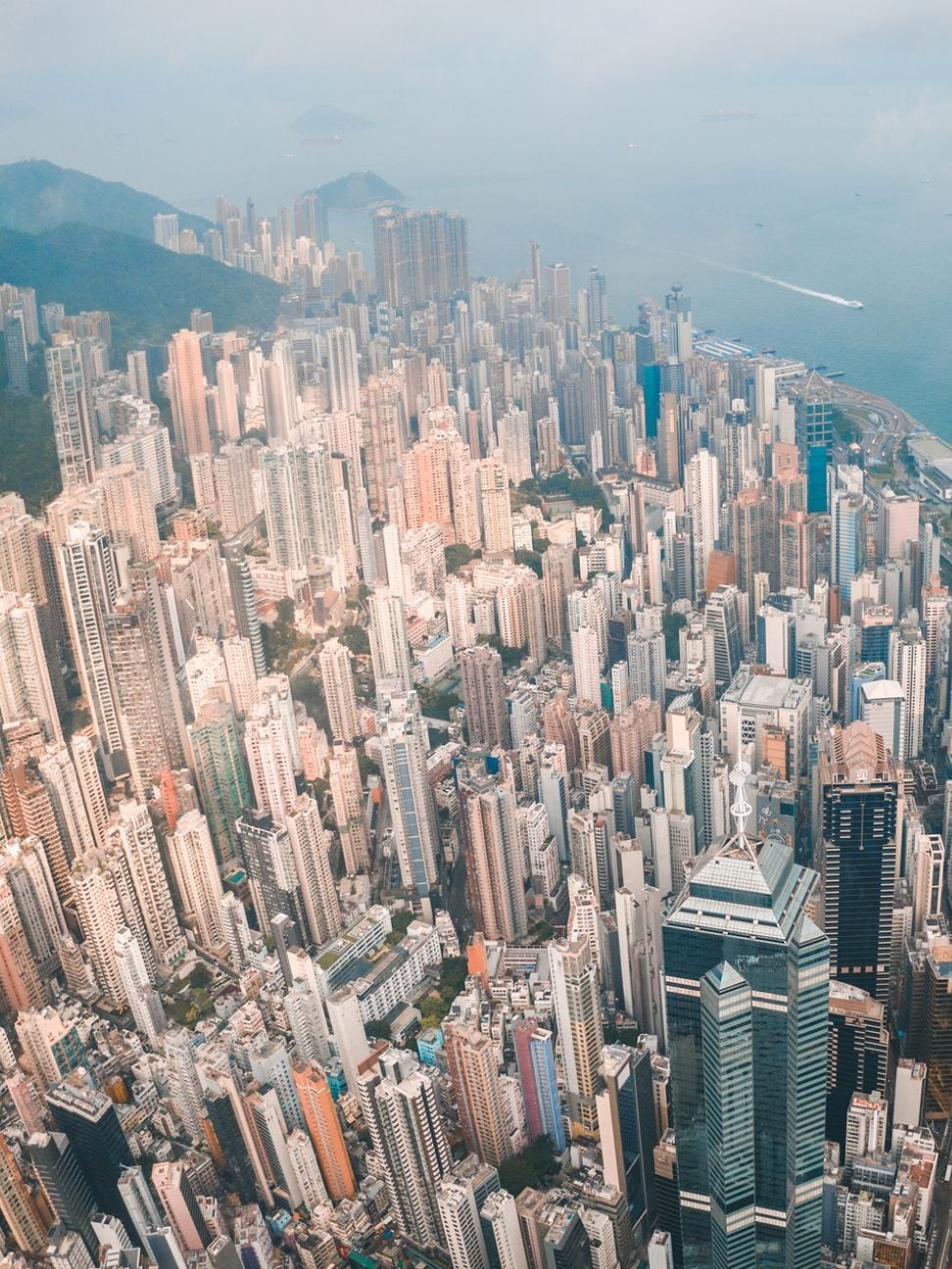 hong-kong-residential-market
