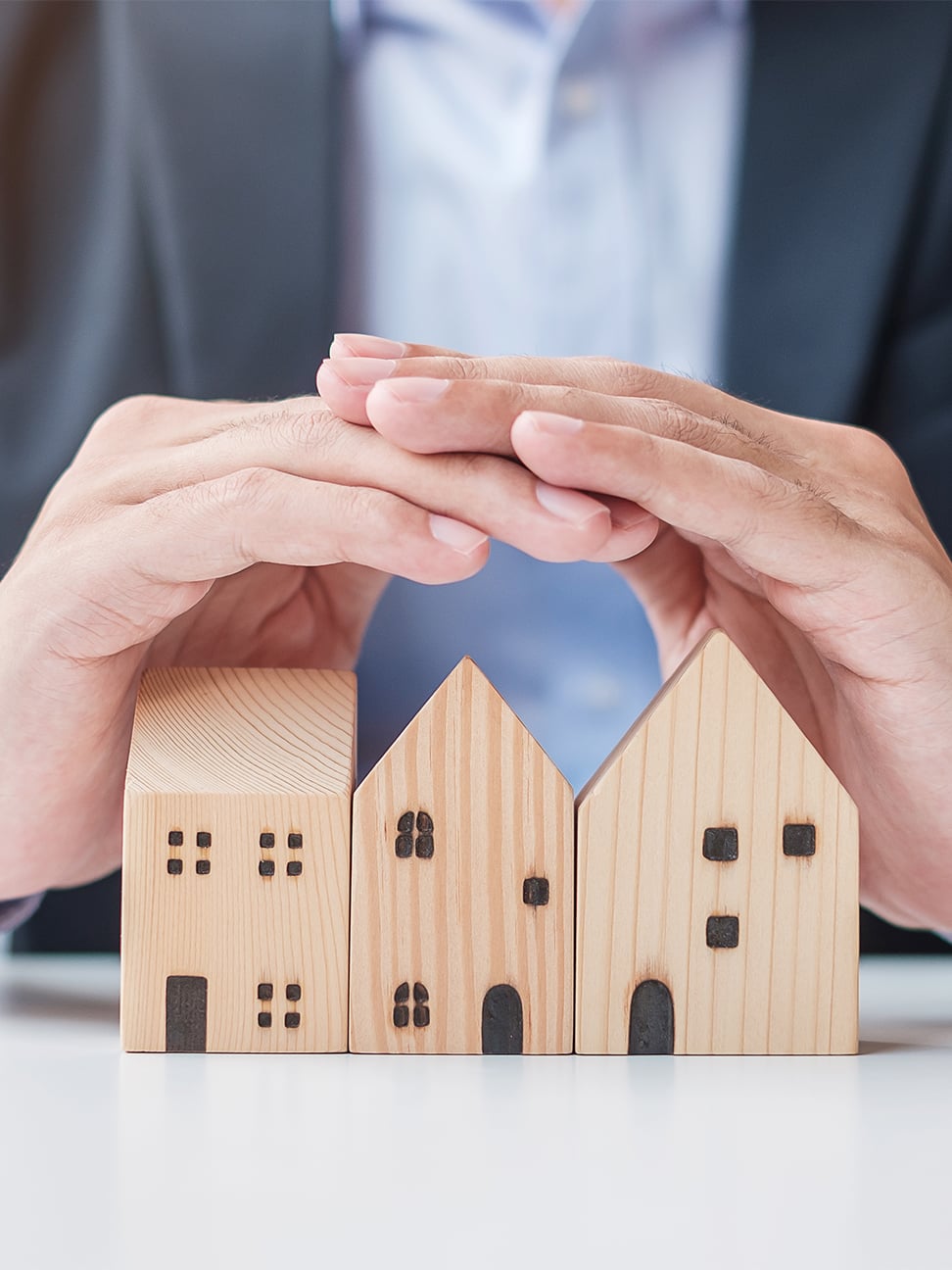 busily-and-discreetly-behind-the-scenes-how-your-property-manager-keeps-things-running