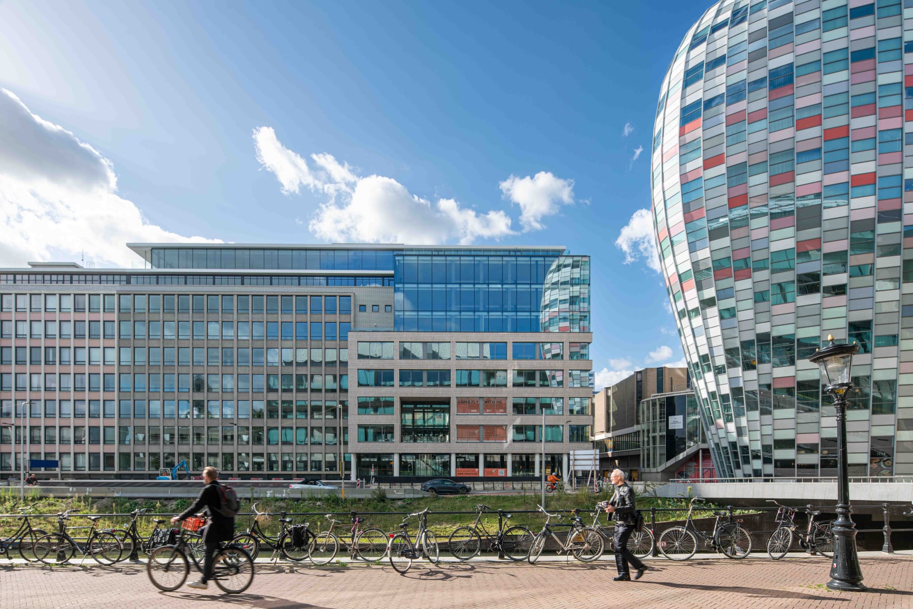 Gebouw The Cath aan de Catharijnesingel in Utrecht