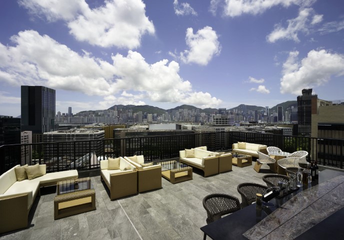 3_PopwayHotel-Sky-deck-Day