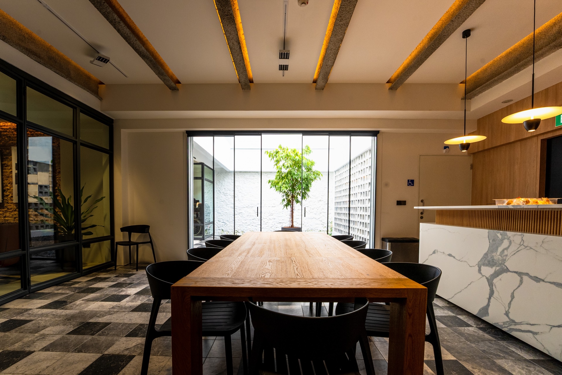 10 Madras Street (2)