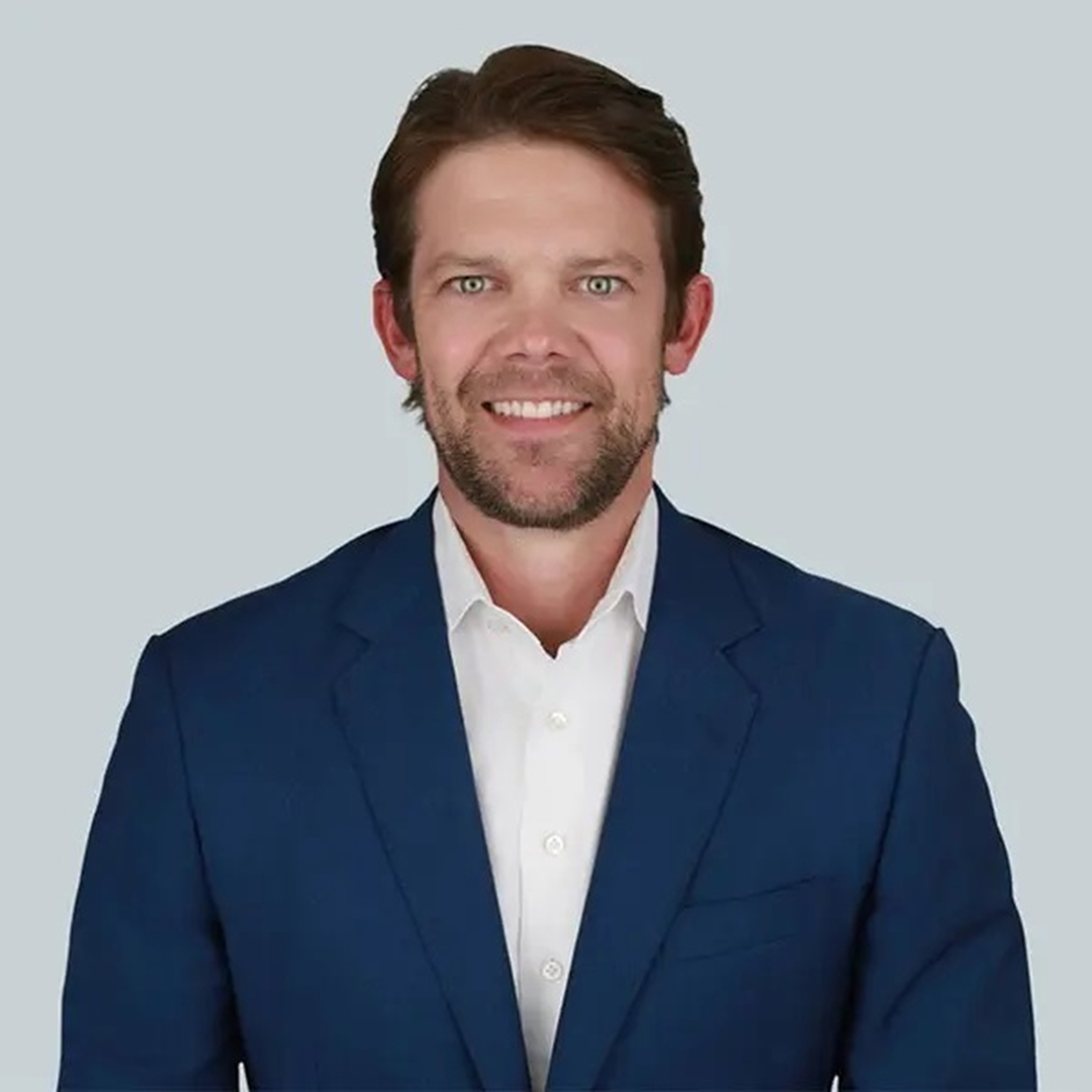 Russell Hodges headshot