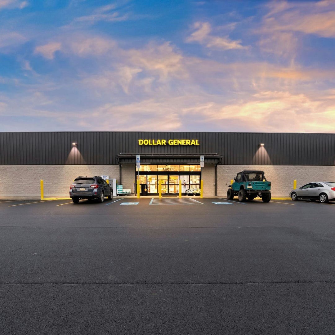 Dollar General retail store, part of an 18-property net-leased portfolio sold across Pennsylvania and Ohio