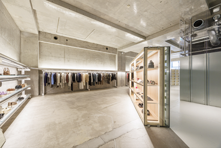 cbre-supports-worksout-japan-opening-3c