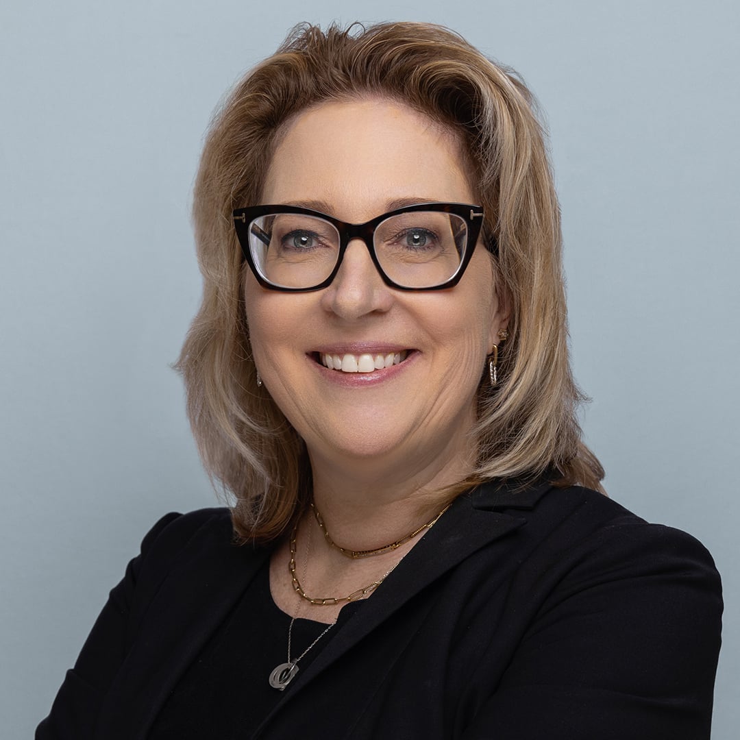 Eve Bursic headshot