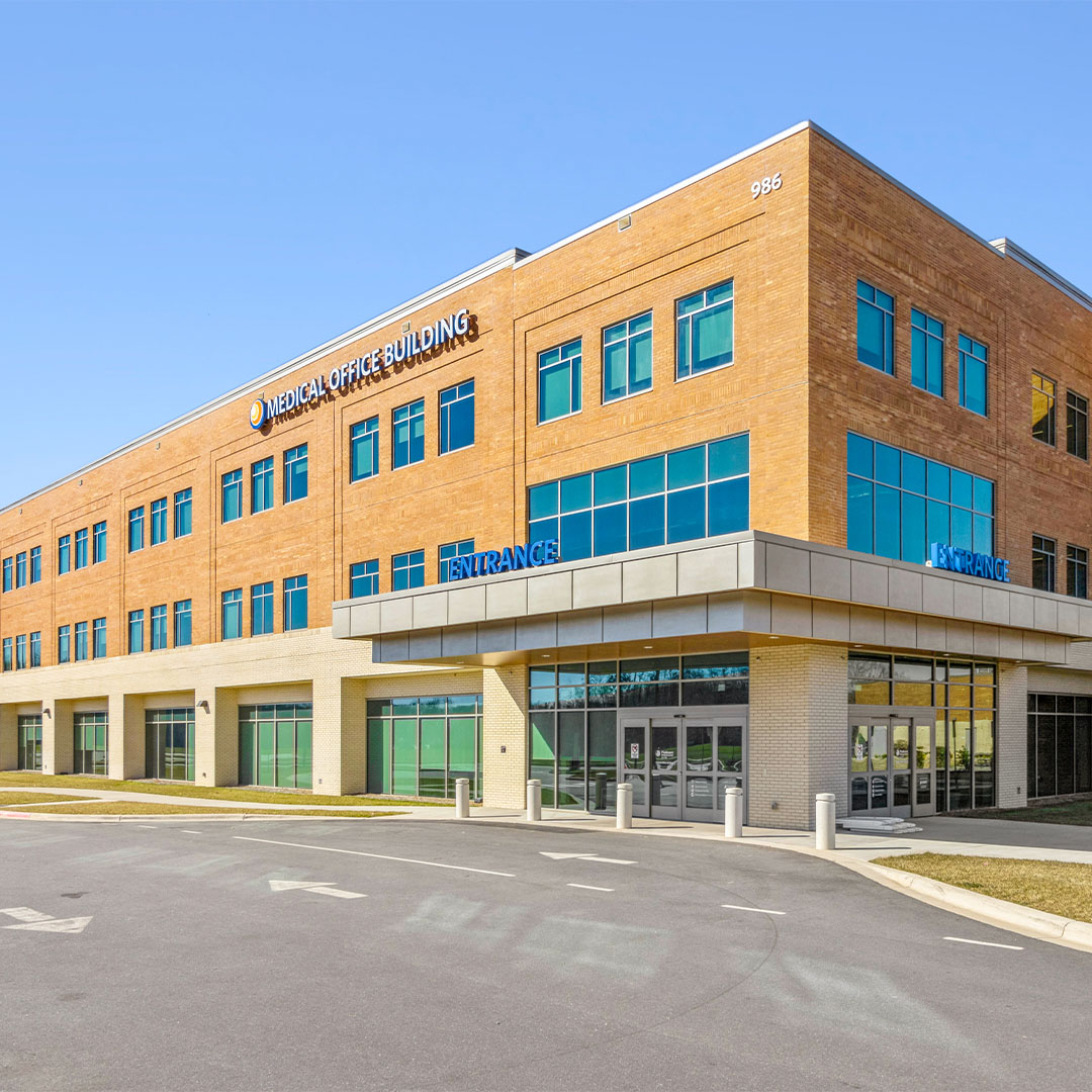Exterior view of the Fort Mill On‑Campus medical office building in Fort Mill, South Carolina, a Class A outpatient facility connected to Piedmont Medical Center