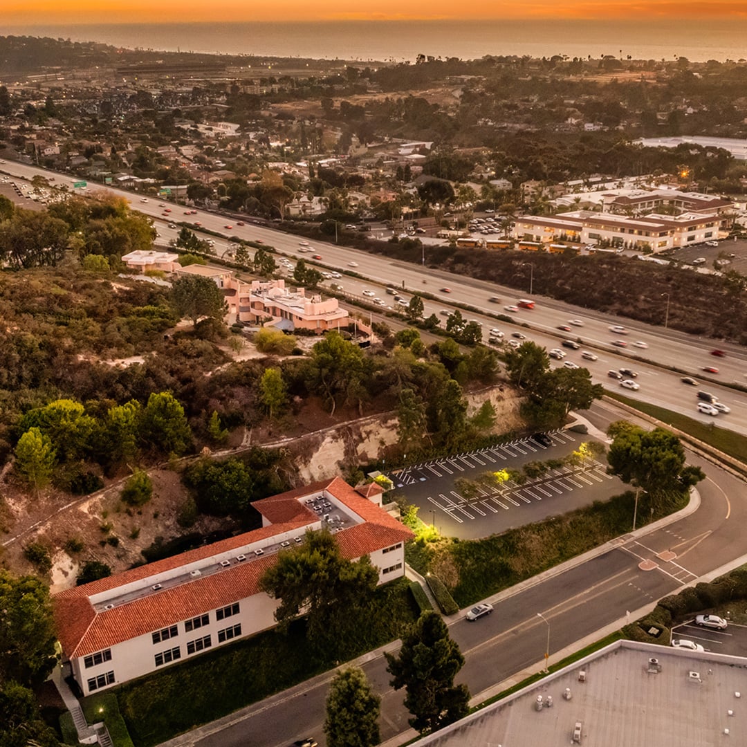 140 Marine View Avenue, office building in Solana Beach, California