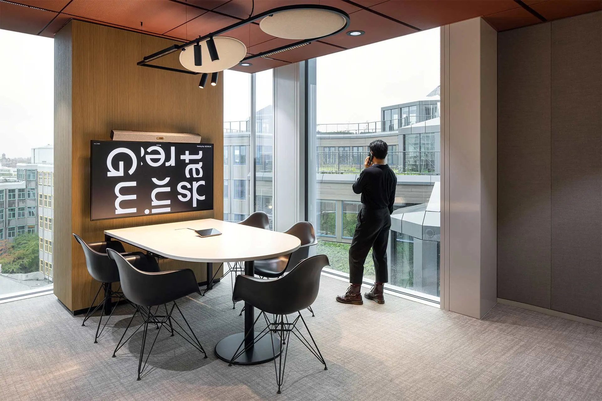 CBRE helped Uber with a sustainable and inclusive European headquarters ...