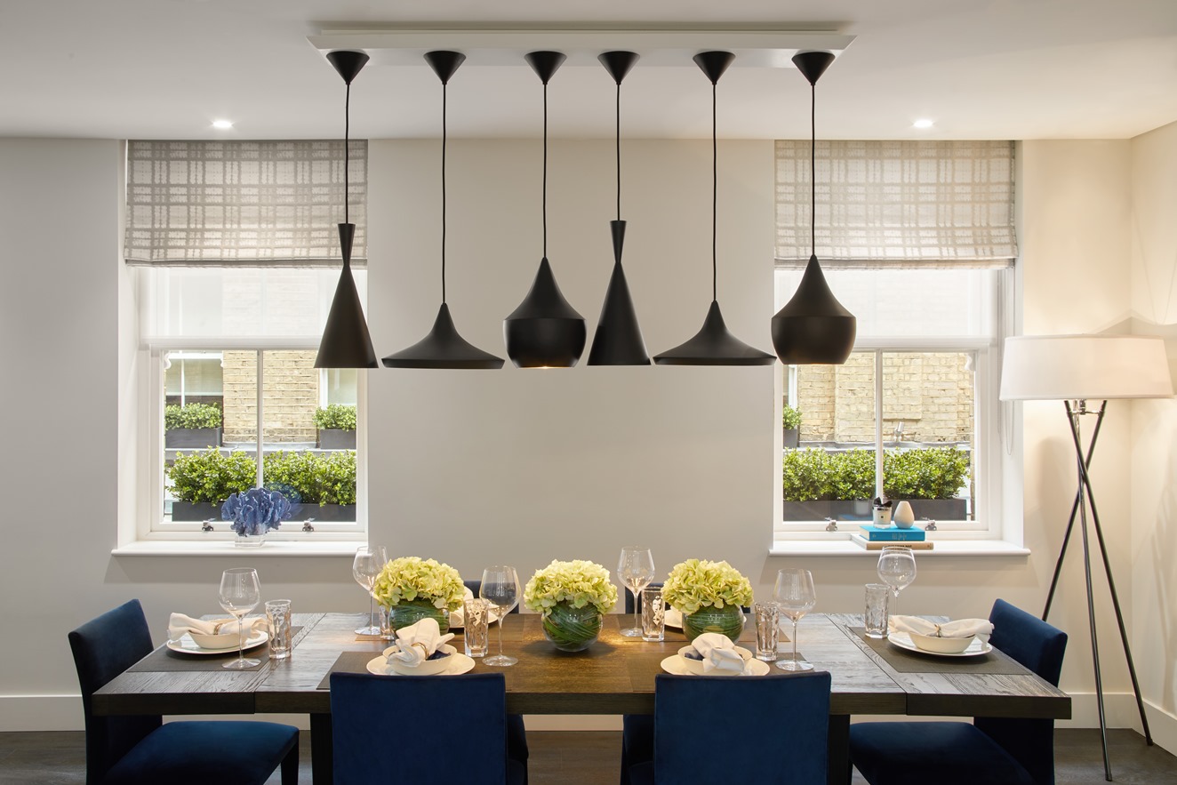Pinks Mews Dining