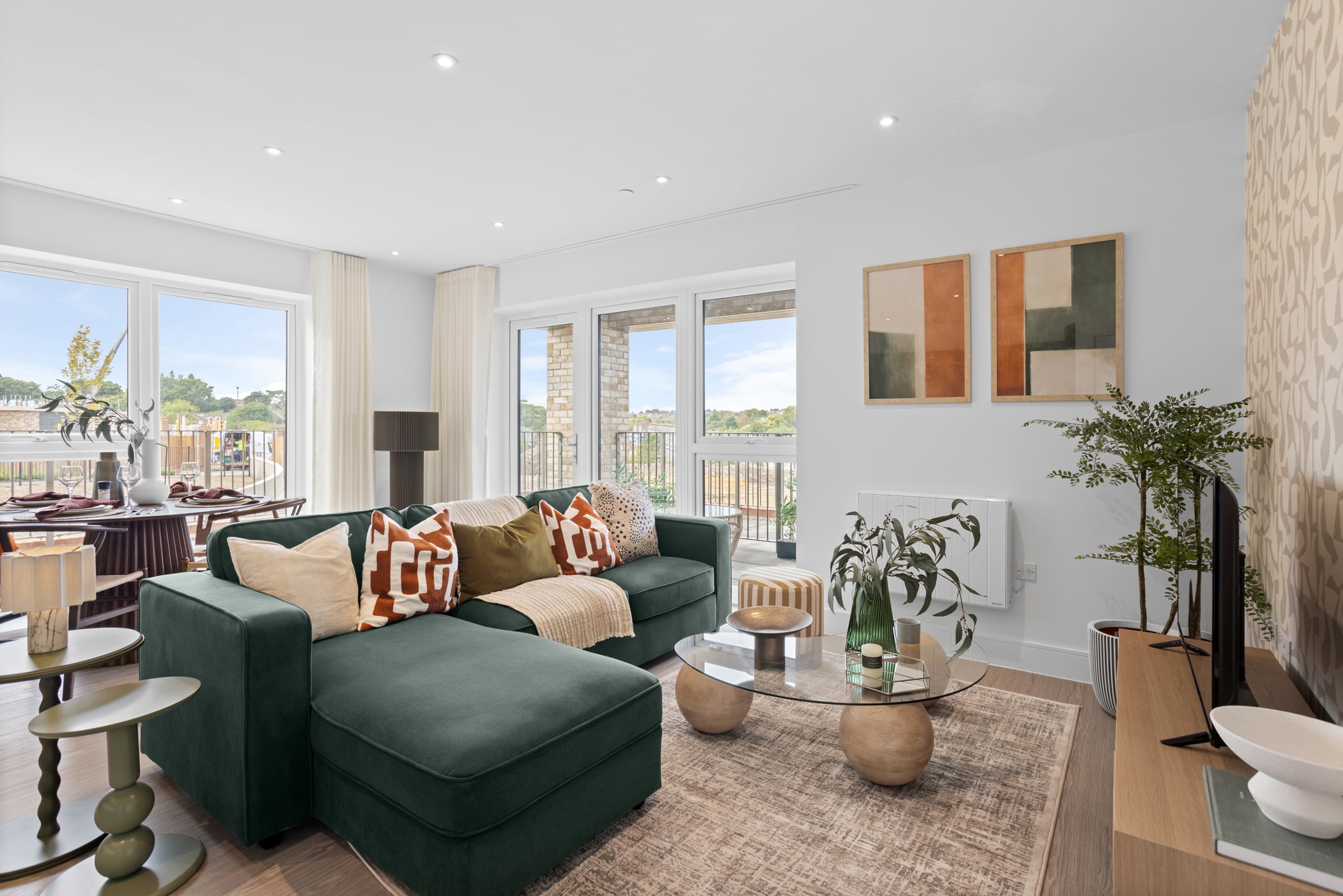026_LowRes_2Bed_Showhome_TheQuarry_LQ_4K2A6685